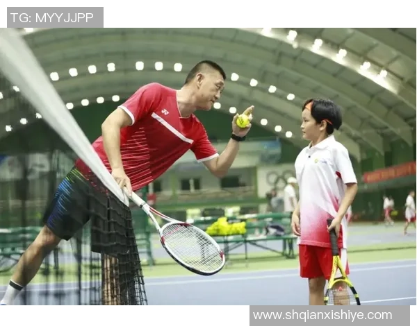 杨伟独家分享网球心得与技巧助你提升球技的秘诀与经验总结 杨伟独家分享网球心得与技巧助你提升球技的秘诀与经验总结