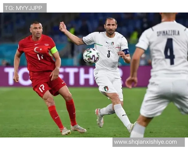 足球明星点球的威力与技巧解析如何影响比赛胜负的关键因素 足球明星点球的威力与技巧解析如何影响比赛胜负的关键因素