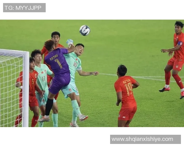 杭州篮球队进攻策略全解析:深度剖析战术与球员配合的奥秘 杭州篮球队进攻策略全解析:深度剖析战术与球员配合的奥秘